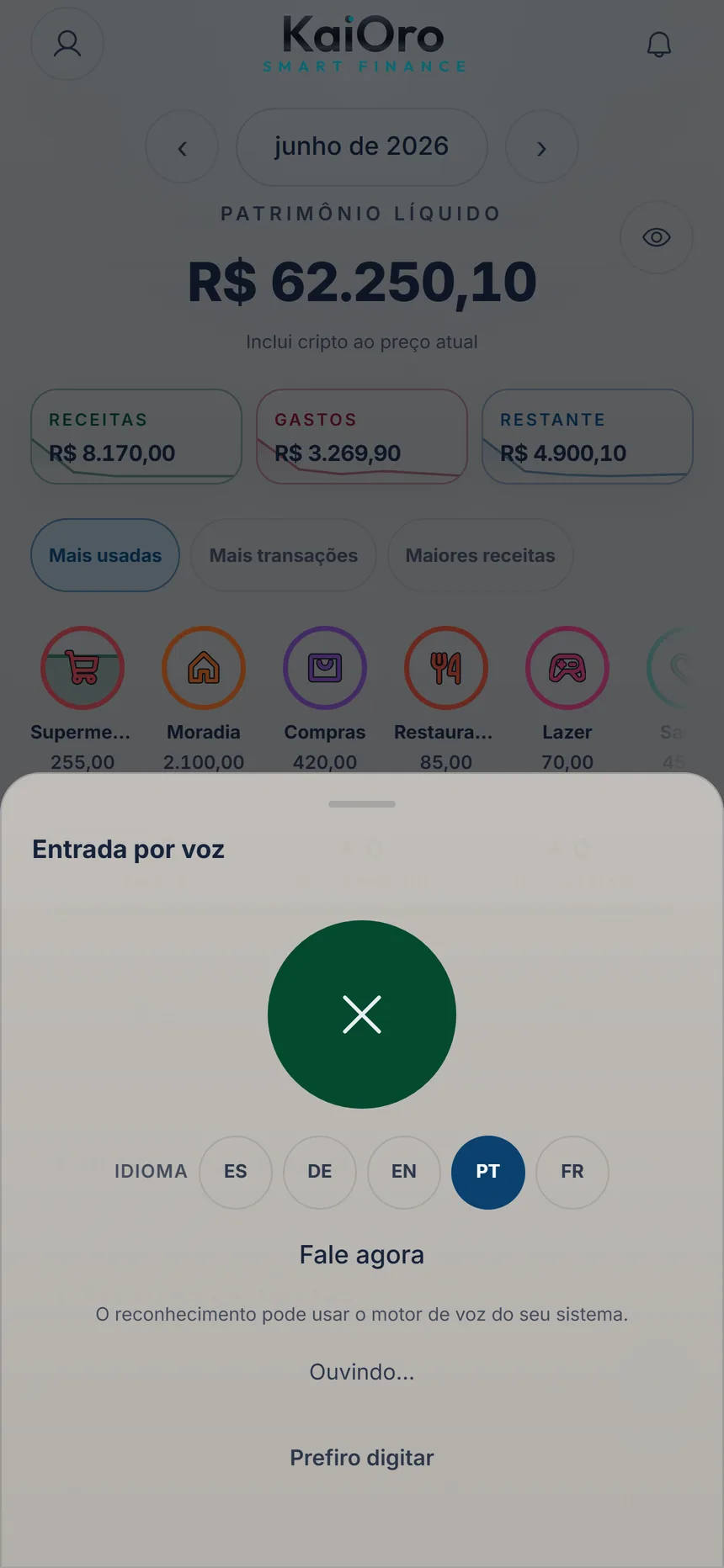 Captura por voz ouvindo, com o aviso para falar e o botão para parar