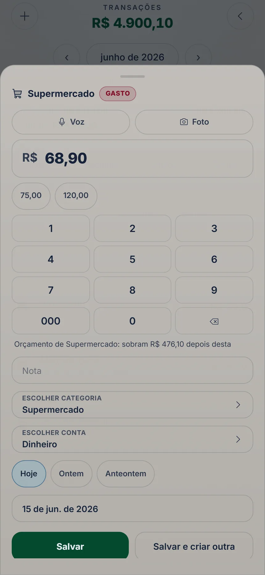 Registro completo de transação no KaiOro com valor, categoria, conta e data